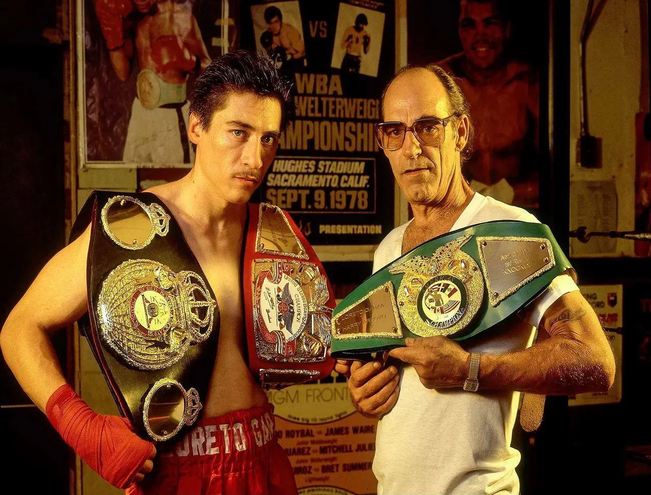 Loreta Garza, World Champion at Light Welterweight, Sacramento, CA | photograph by Ed Asmus