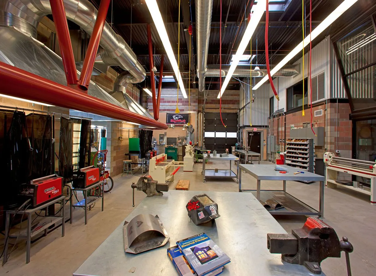 Academy School, Stockton, CA. GRA Architects | photograph by Ed Asmus