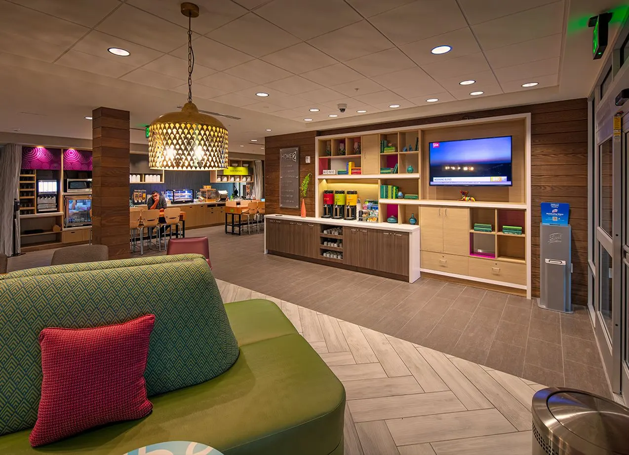 Hyatt Hotel, West Sacramento, CA. HRGA Architects | photograph by Ed Asmus