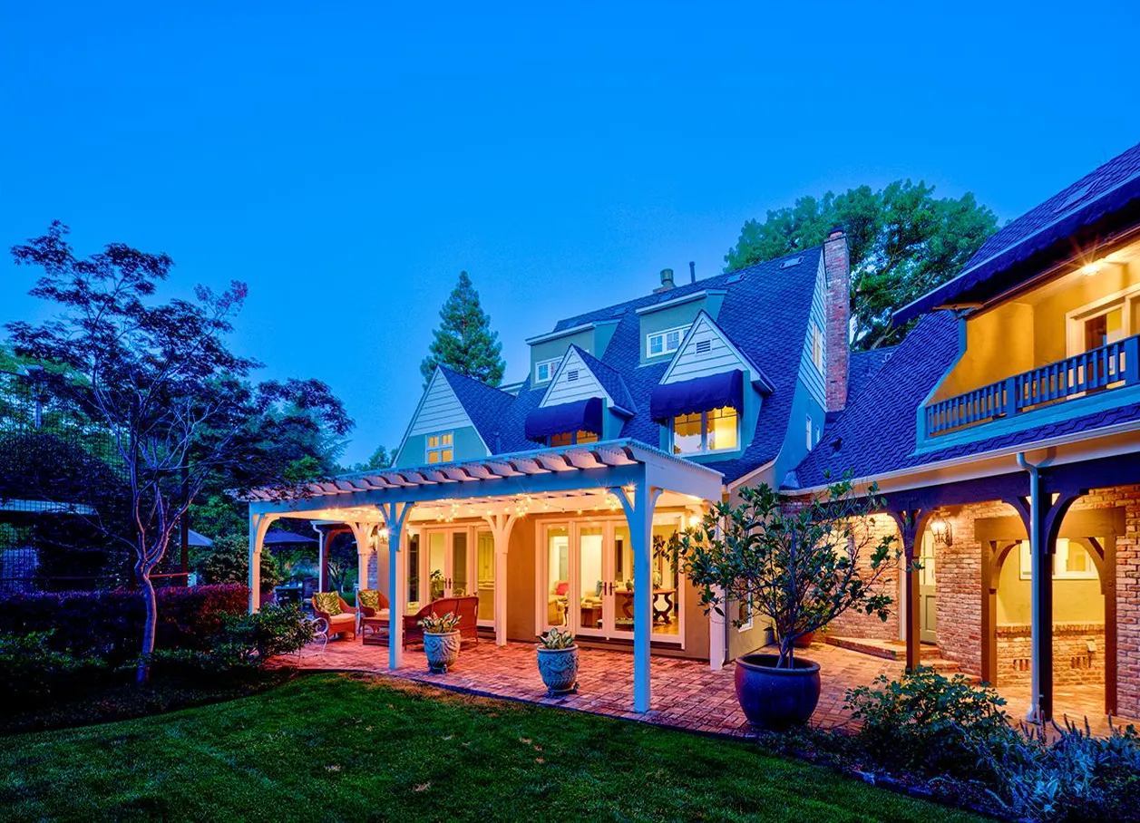 Private Residence,Sacramento, CA | photograph by Ed Asmus