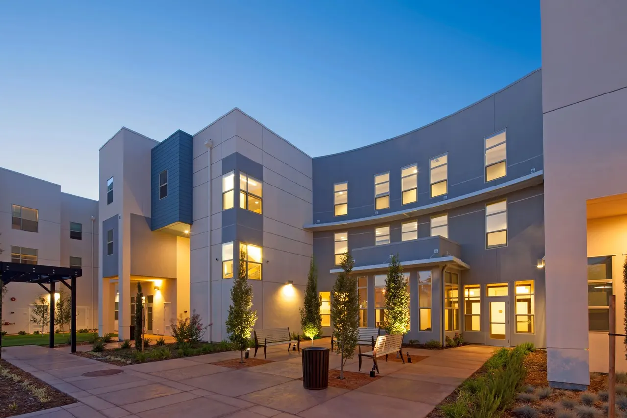 The Arbors, Sacramento, CA | photograph by Ed Asmus