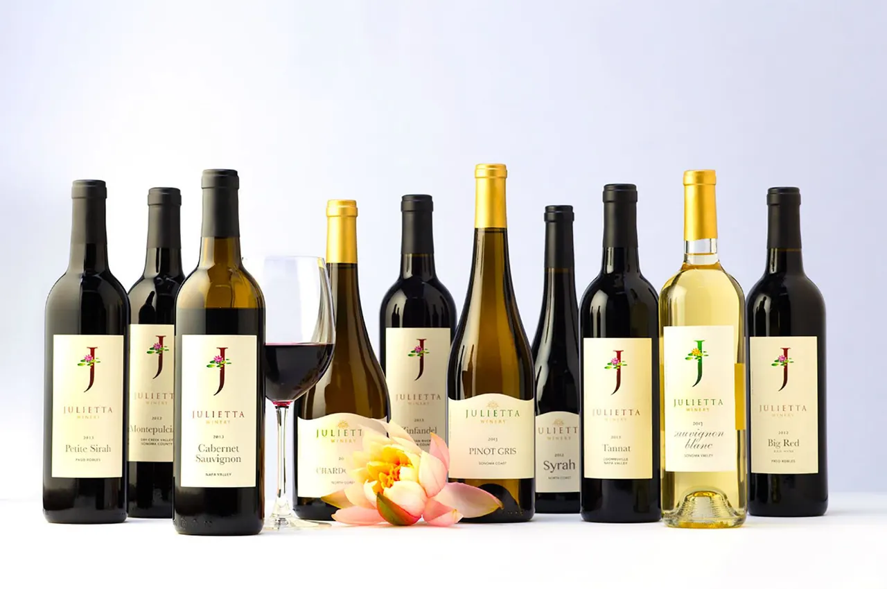 Juliet Winery, Clarksburg, Ca. Dave Stevenson Designer | photograph by Ed Asmus