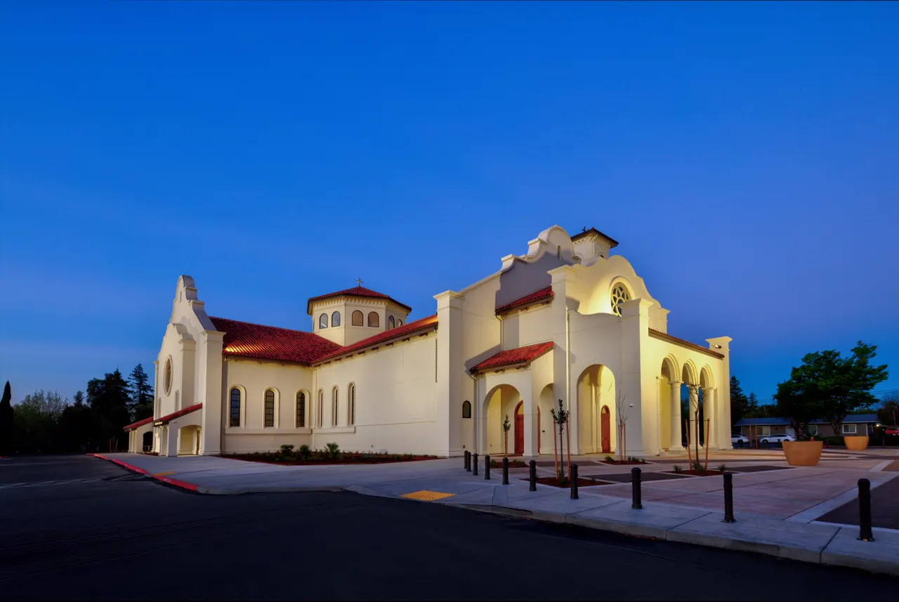 Holy Rosary Church, Woodland, CA | photograph by Ed Asmus