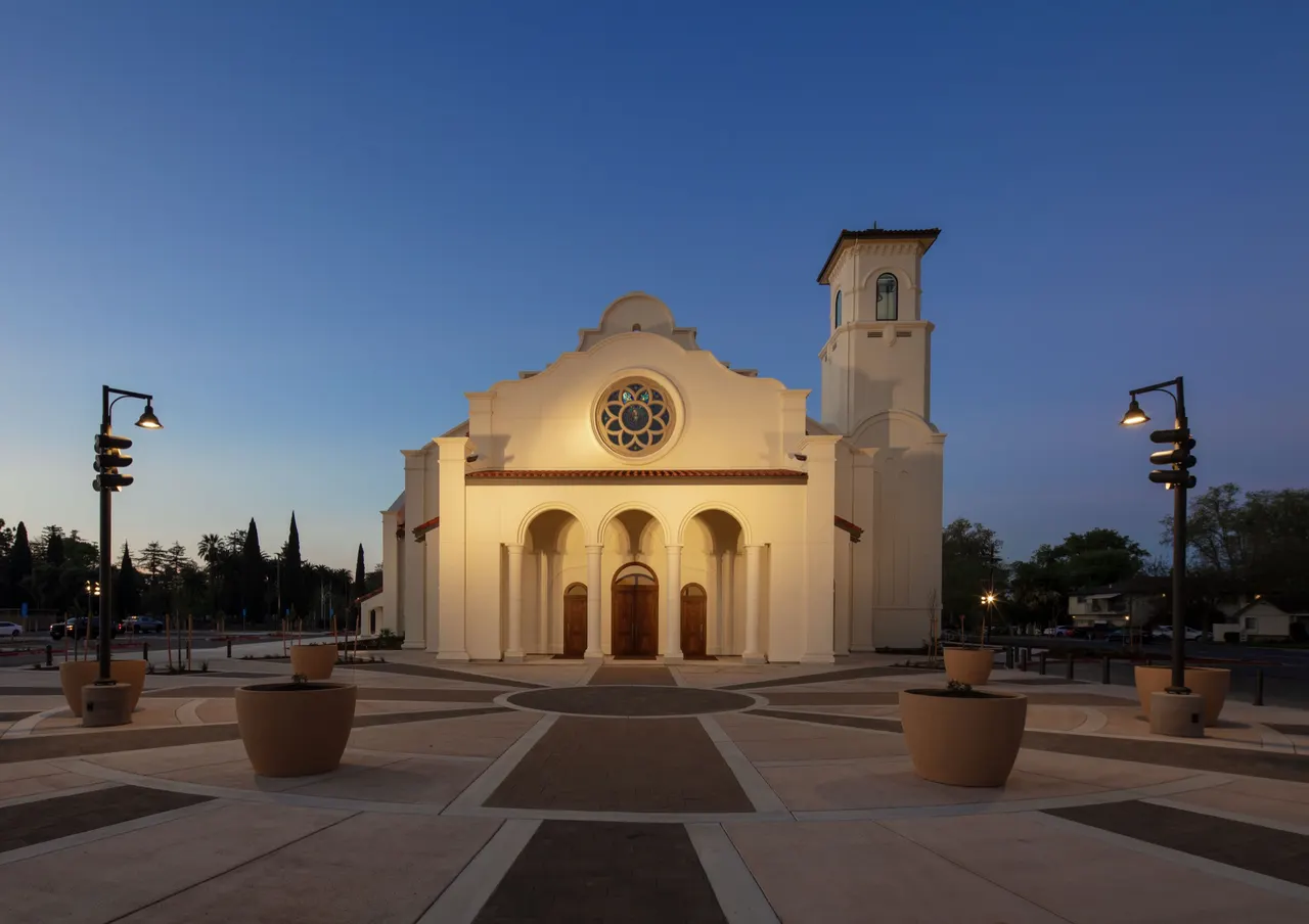 Holy Rosary Church, Woodland, CA | photograph by Ed Asmus