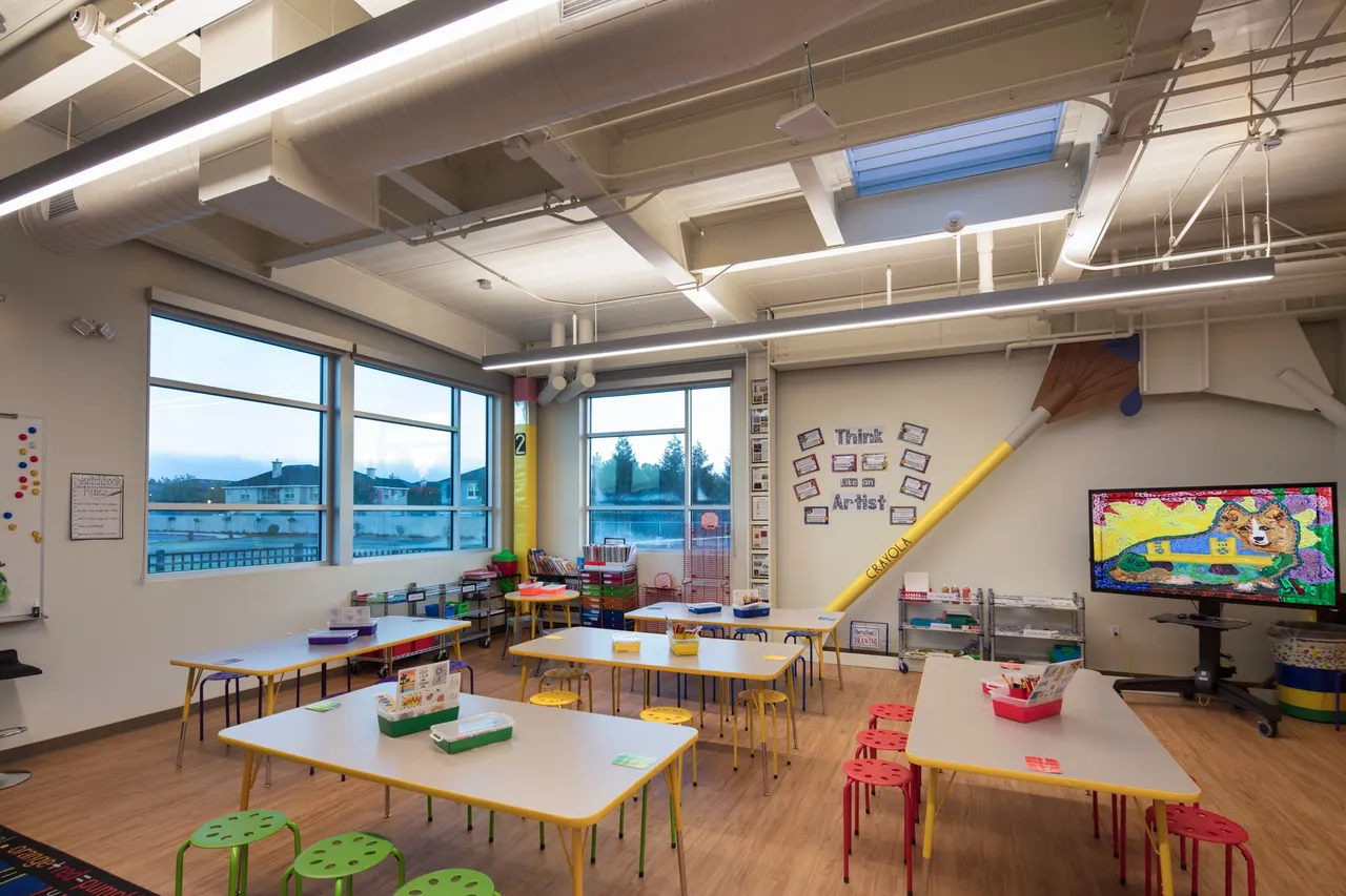 Star Academy, Natomas, CA | photograph by Ed Asmus