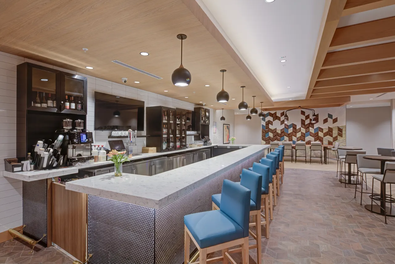 Hyatt House Sacramento Airport, Sacramento, CA  HRGA Architects | photograph by Ed Asmus