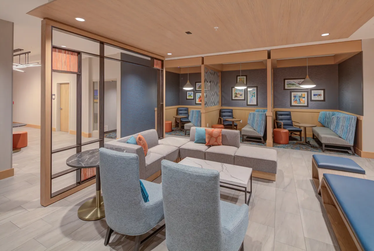 Hyatt House Sacramento Airport, Sacramento, CA  HRGA Architects | photograph by Ed Asmus
