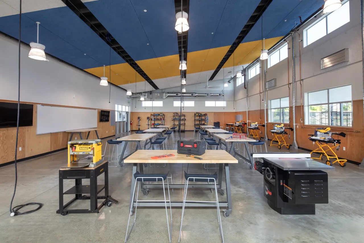 Center High School Career Technical Education Center, Antelope, CA | photograph by Ed Asmus