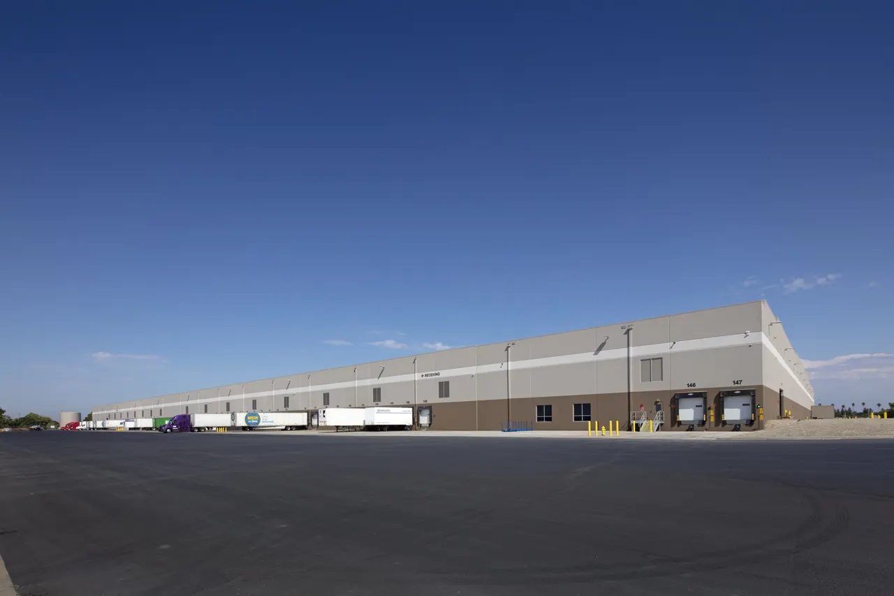Industrial Project, Stockton, CA | photograph by Ed Asmus
