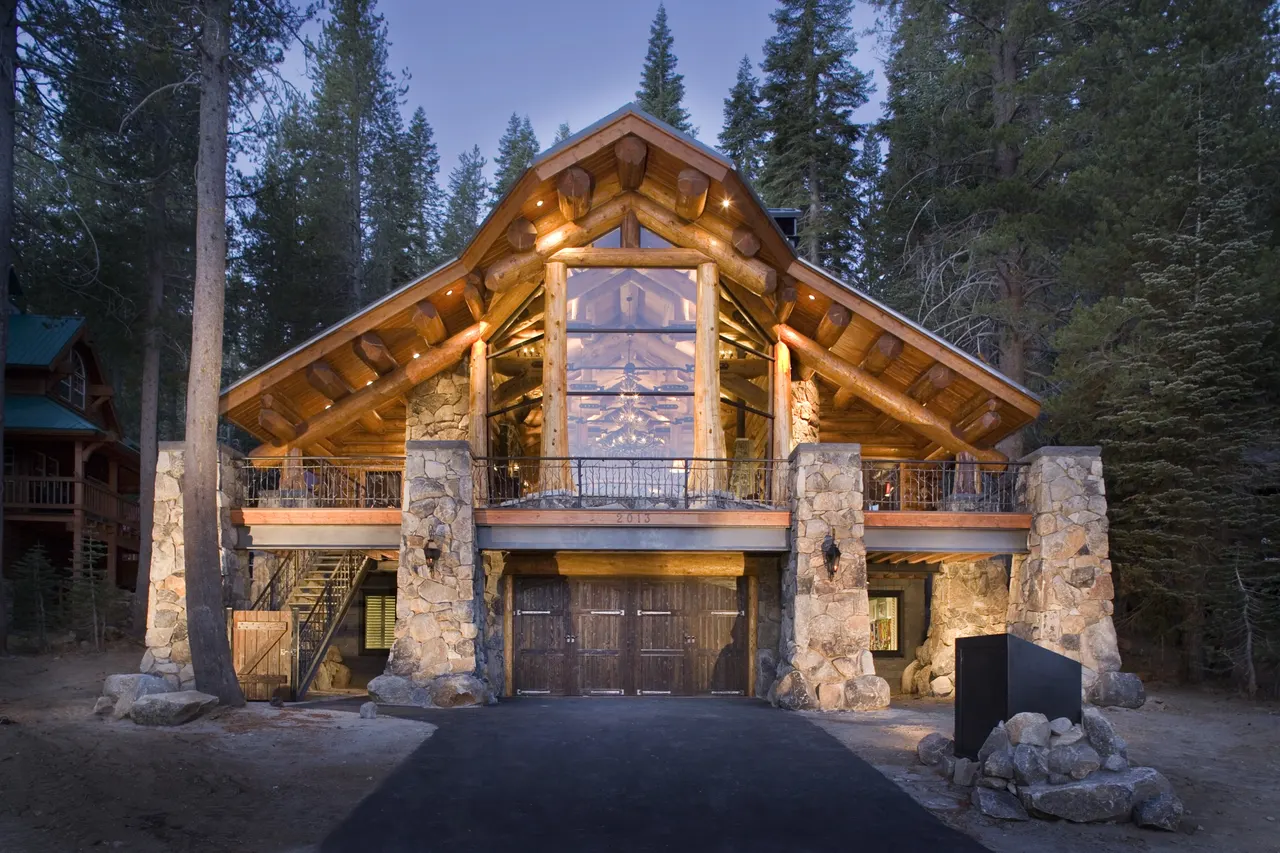 Private Residence, Lake Tahoe, Lake Tahoe, CA | photograph by Ed Asmus